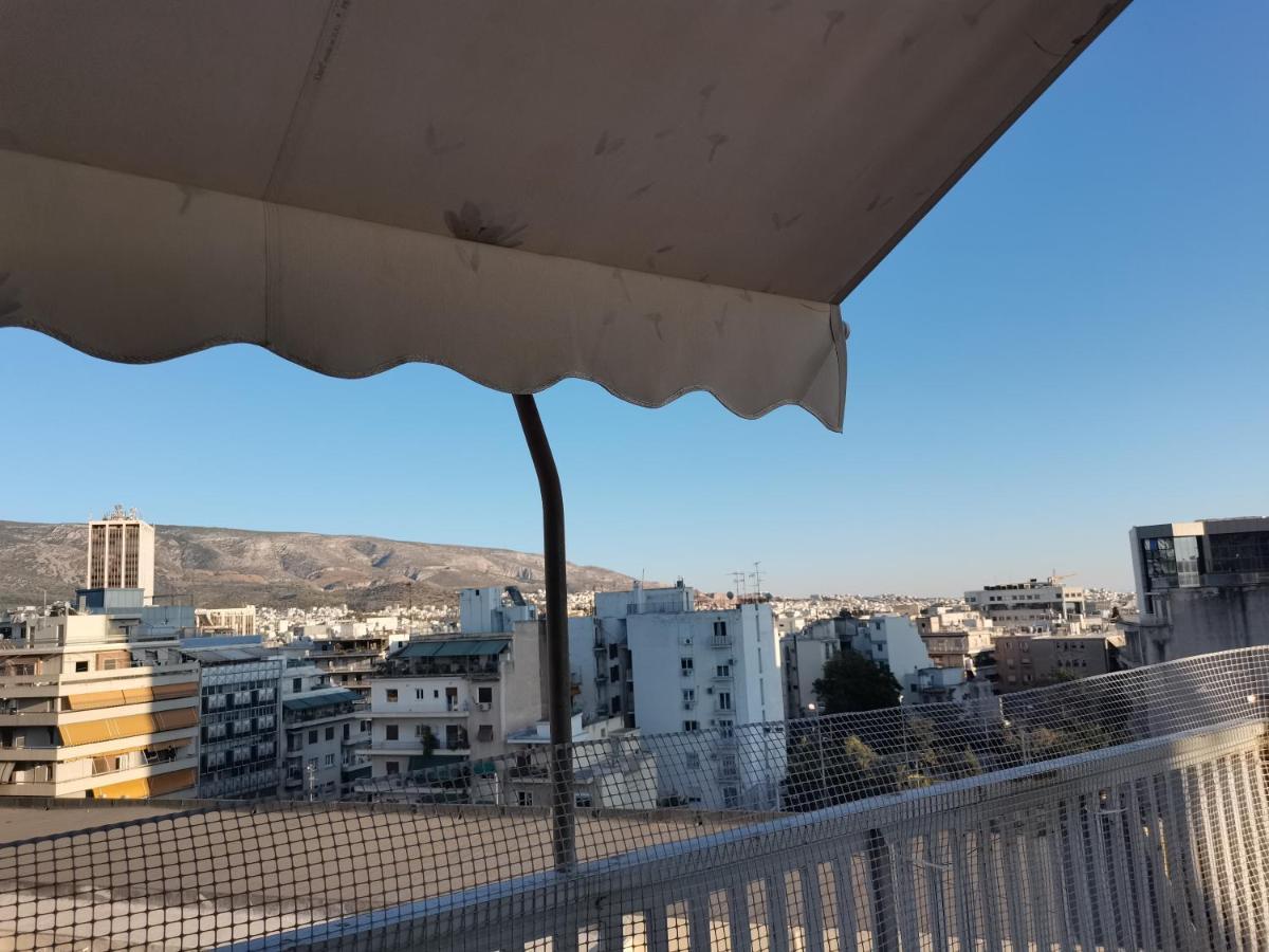 Penthouse Spacious W Super Wifi & Terrace, 2 Min From Metro Apartment Athens Luaran gambar