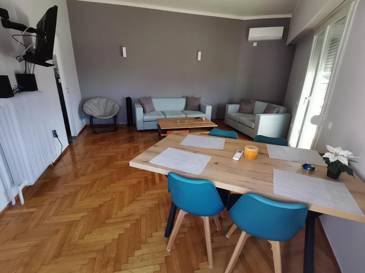 Penthouse Spacious W Super Wifi & Terrace, 2 Min From Metro Apartment Athens Luaran gambar